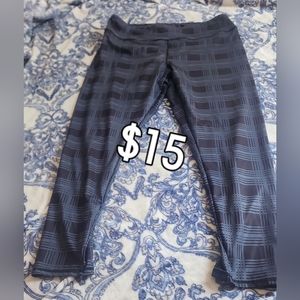 Black and gray leggings